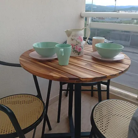 Charli Apartament Miramar